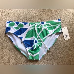 NWT 2xist swim brief size M